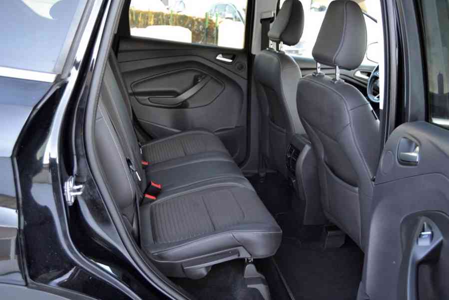 Ford Kuga 2.0 TDCI 132kW Titanium - foto 15