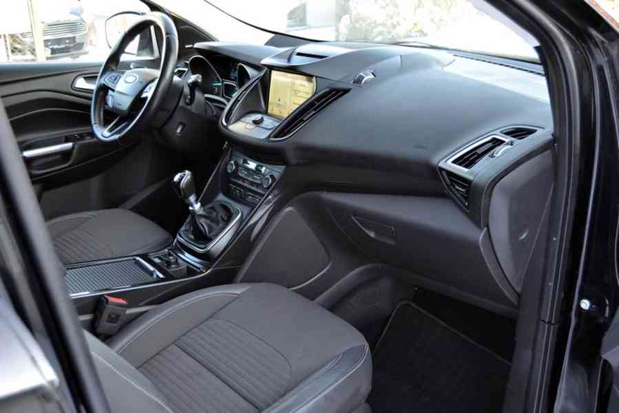 Ford Kuga 2.0 TDCI 132kW Titanium - foto 16