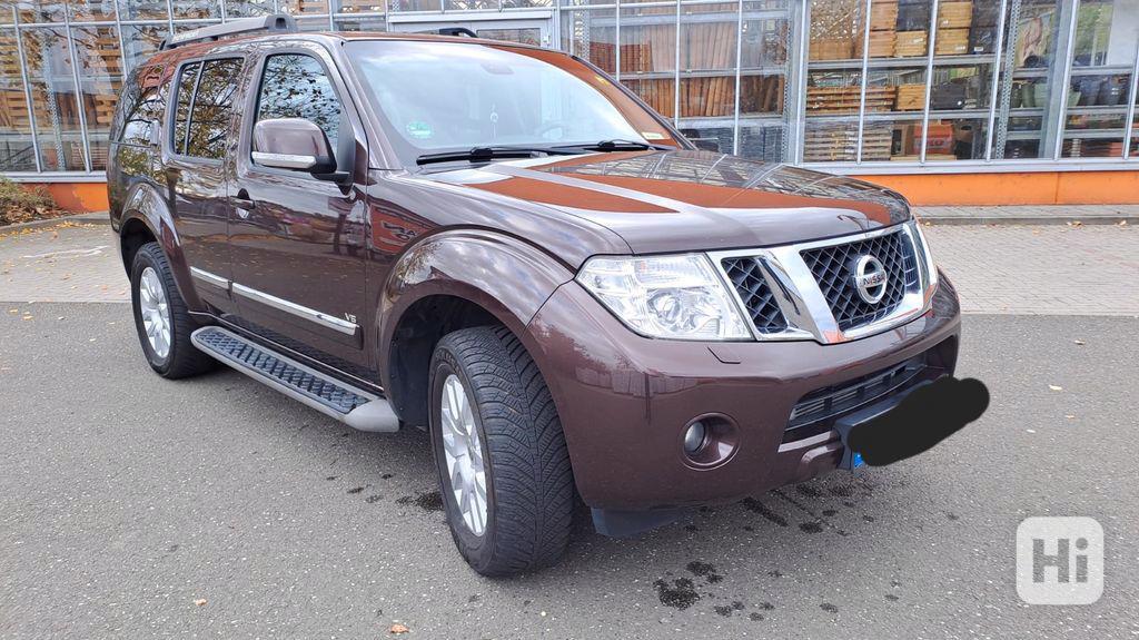 Nissan Pathfinder 3.0 V6 dCi LE 4x4 Aut. 170kw - foto 1