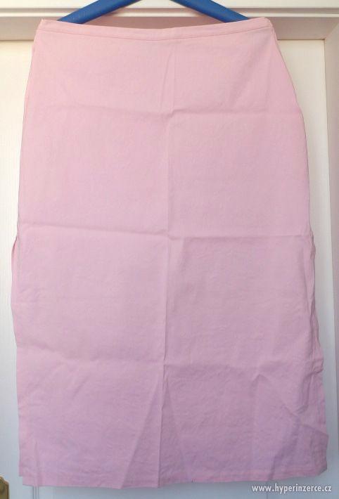 Růžová rovná sukně - foto 1