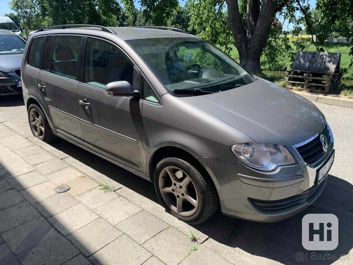 Volkswagen Touran 1,4   Prodám - foto 1