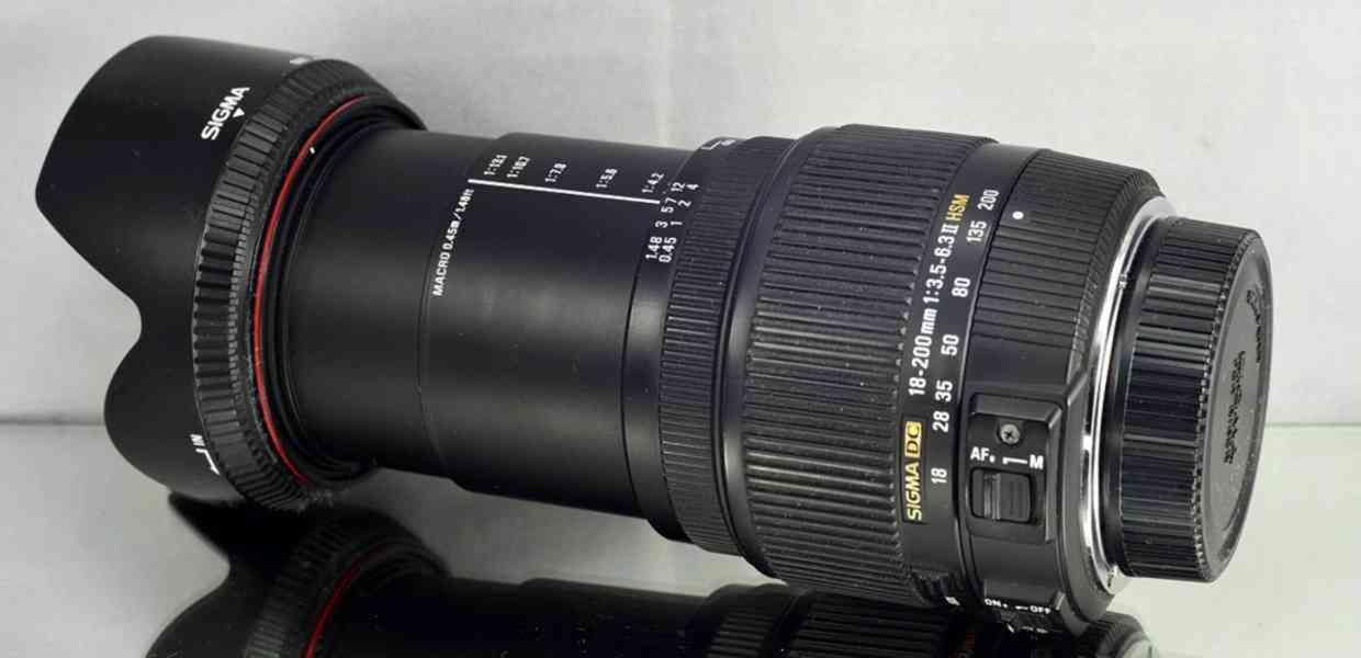 pro Nikon - Sigma DC 18-200mm 1:3.5-6.3 HSM OS II - foto 7