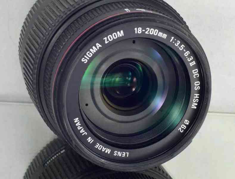 pro Nikon - Sigma DC 18-200mm 1:3.5-6.3 HSM OS II - foto 4