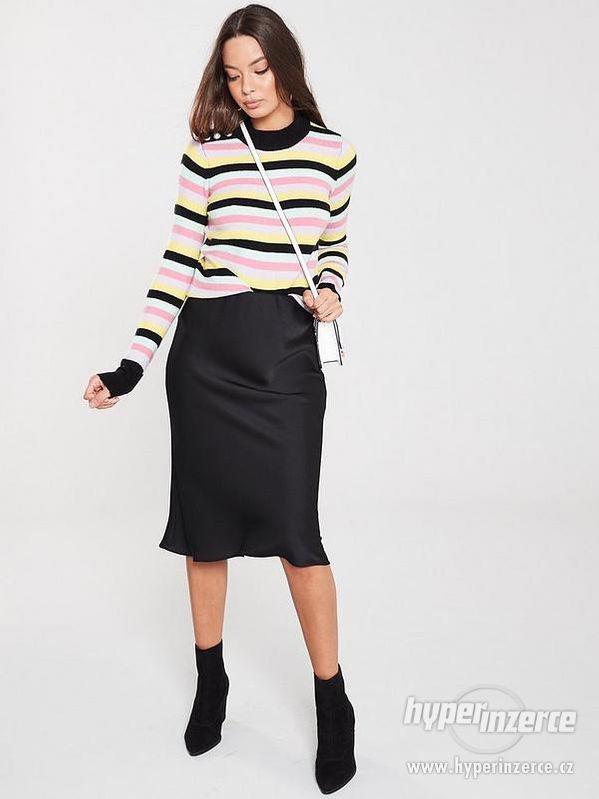 River Island - Strakatý svetr, vel. 38 - foto 4