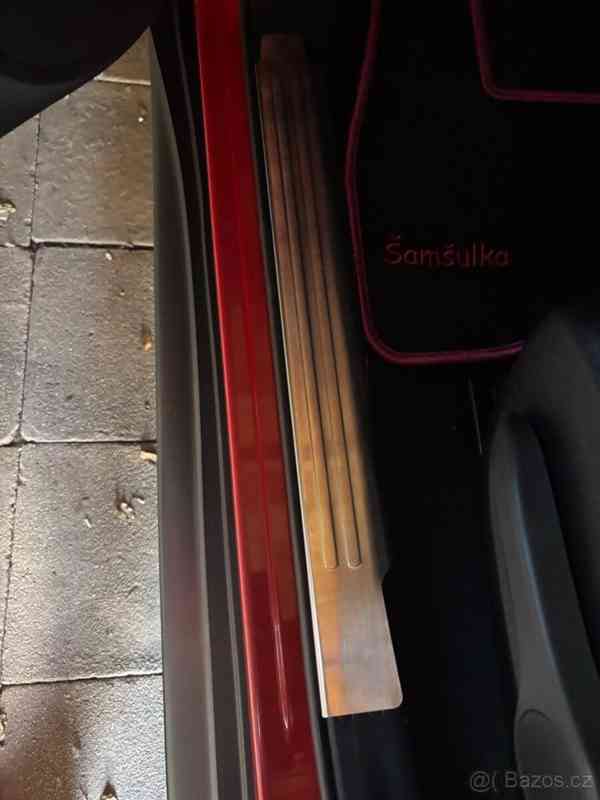 Nissan Juke 1,6   automat - foto 17