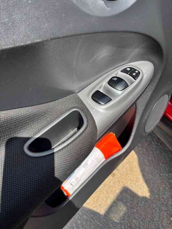 Nissan Juke 1,6   automat - foto 11