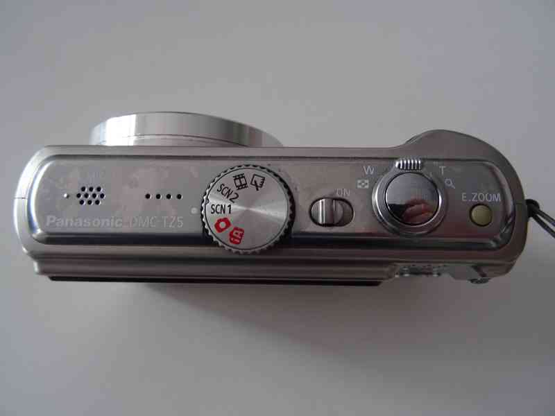 Digitální fotoaparát Panasonic LUMIX DMC-TZ5 - foto 4