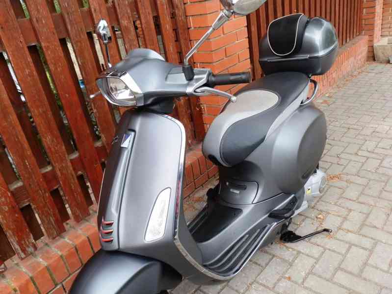 Vespa Sprint 125 iGET (2015 ABS ) - foto 23