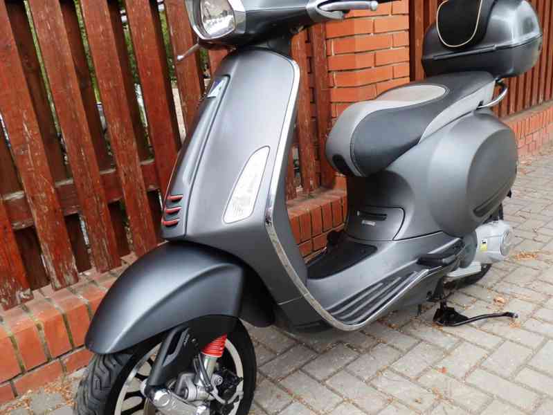 Vespa Sprint 125 iGET (2015 ABS ) - foto 16