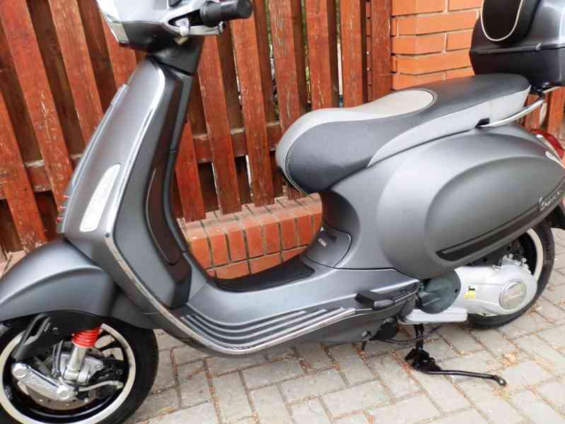 Vespa Sprint 125 iGET (2015 ABS ) - foto 18
