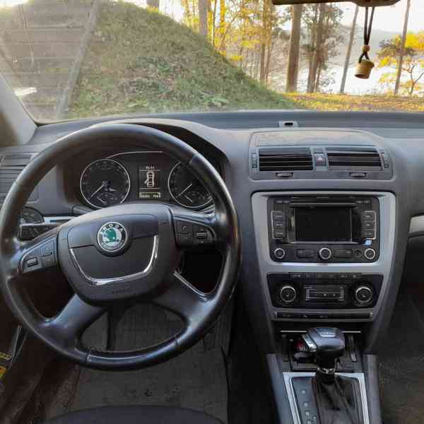 Škoda Octavia -prasklý rozvodový řemen  - foto 4