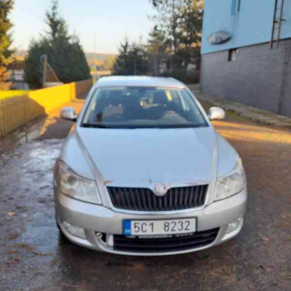 Škoda Octavia -prasklý rozvodový řemen  - foto 2