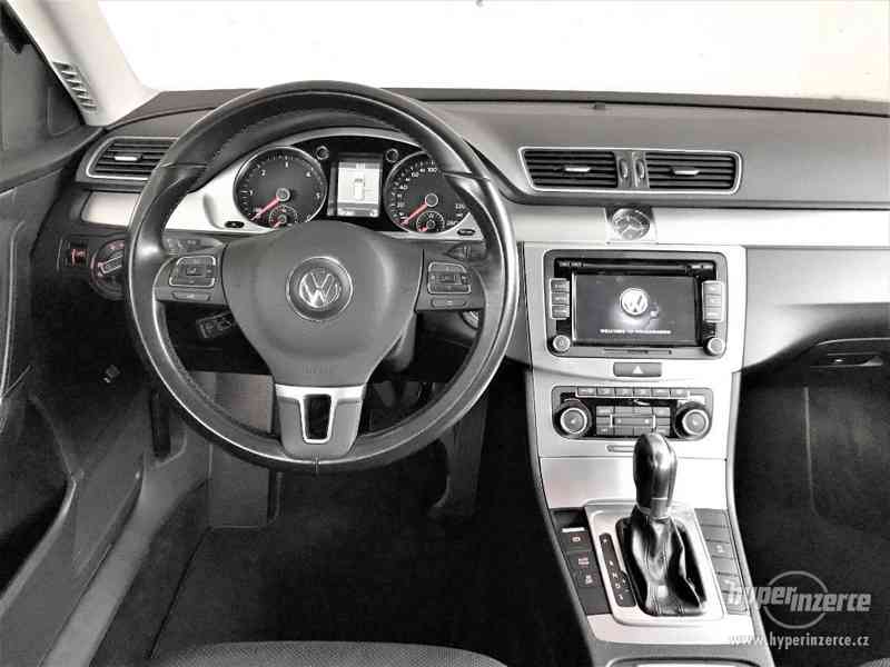 Volkswagen Passat B7 Highline 2.0TDi, Max výbava! - foto 9