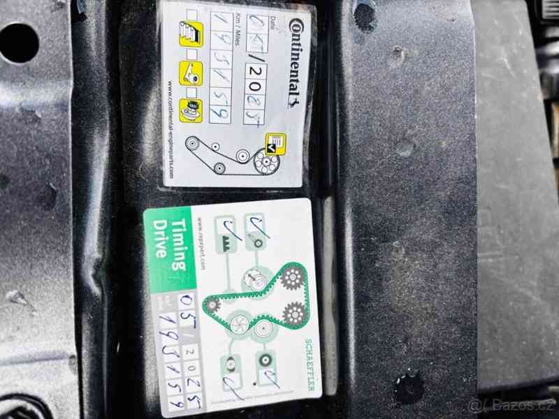 Škoda Karoq 1,6 - foto 10