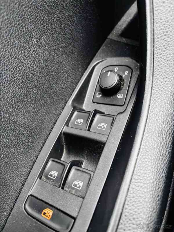 Škoda Karoq 1,6 - foto 12