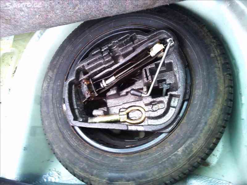 Prodám Seat Leon 1.6, 16 V - foto 12