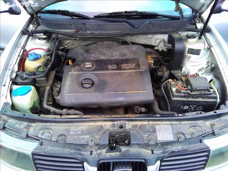 Prodám Seat Leon 1.6, 16 V - foto 13