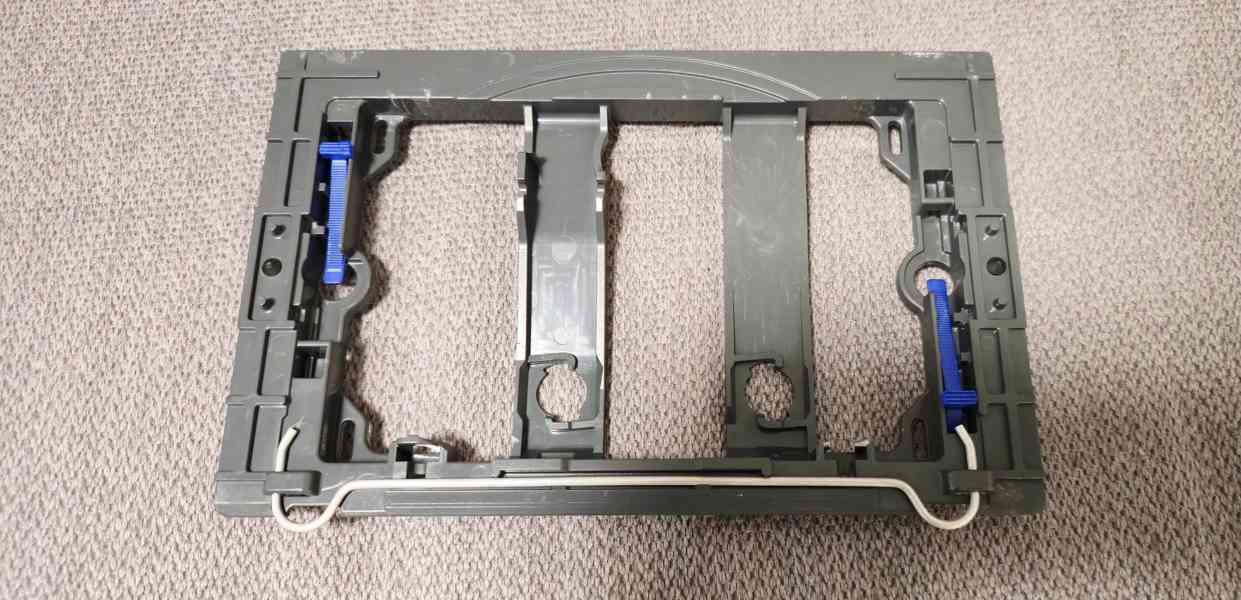 Ovládací tačítko WC Geberit Sigma01 115.770.DW.5 černý lesk - foto 2