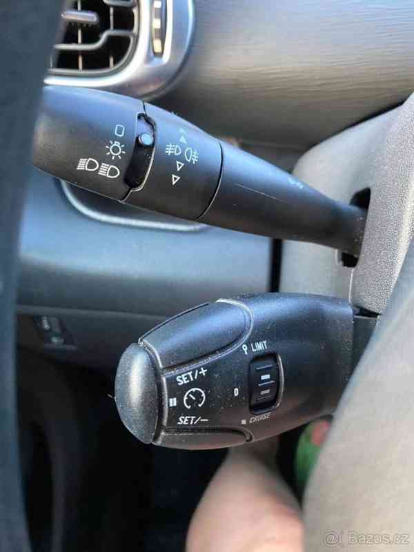 Citroën C3 Picasso 1,2   81kw rok 2015 - foto 3