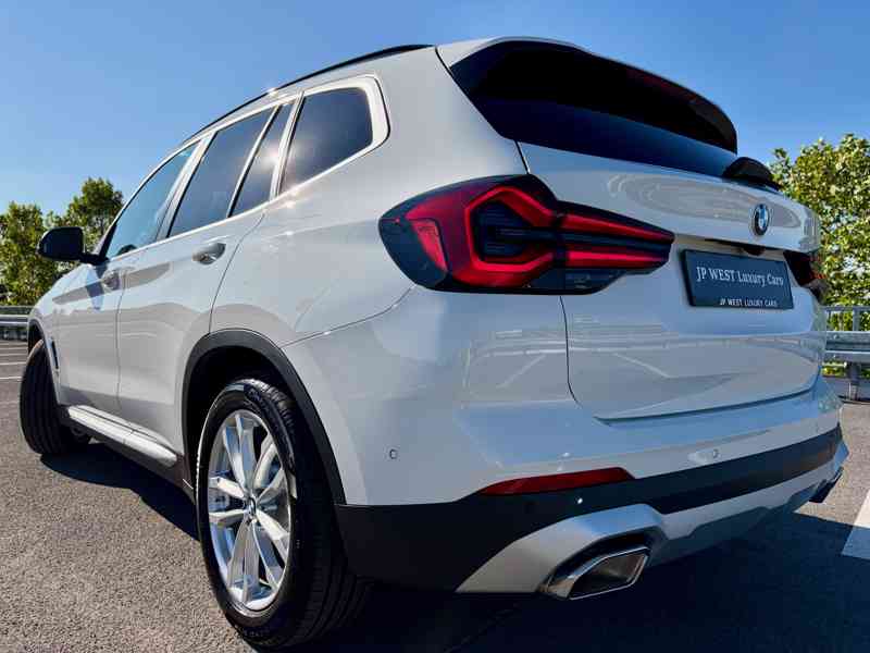 BMW X3 20d LASER, PANO, HUD, 360°, HiFi, kůže, ACC, TOP stav - foto 10