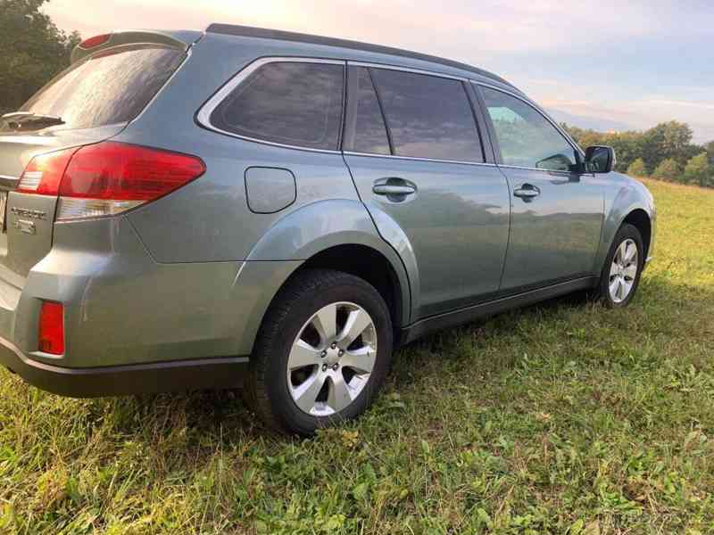 Subaru Outback 4x4 190.153 najeto stk 2026 - foto 10