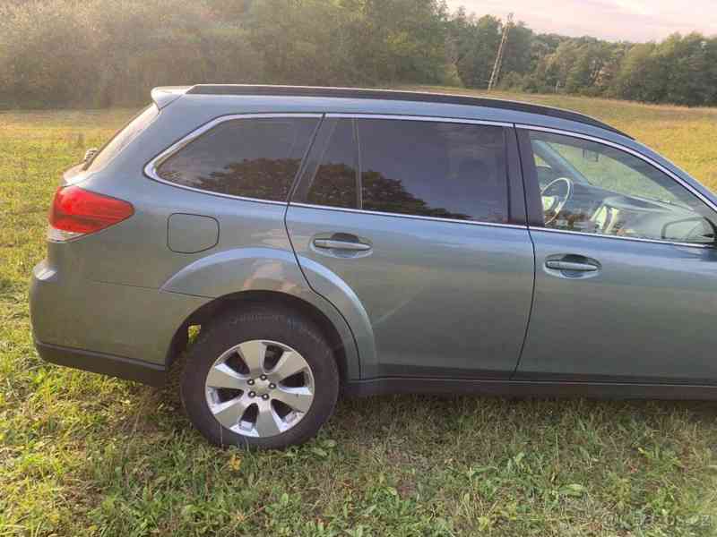 Subaru Outback 4x4 190.153 najeto stk 2026 - foto 9