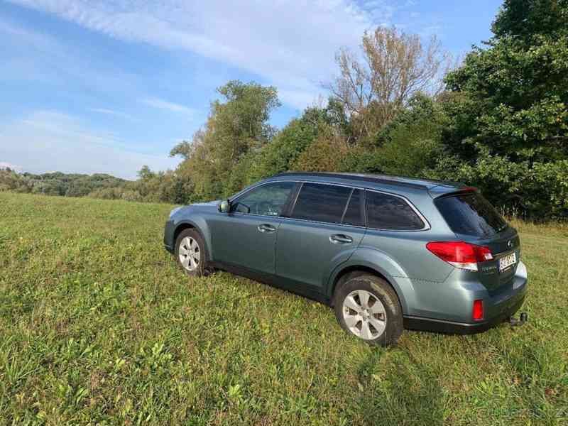 Subaru Outback 4x4 190.153 najeto stk 2026 - foto 17