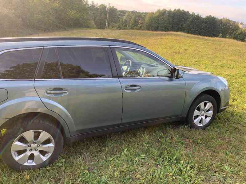 Subaru Outback 4x4 190.153 najeto stk 2026 - foto 7