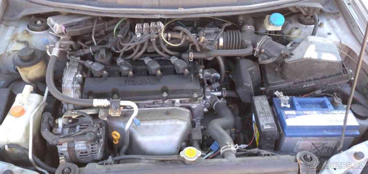 Nissan primera combi 2.0 LPG - foto 7