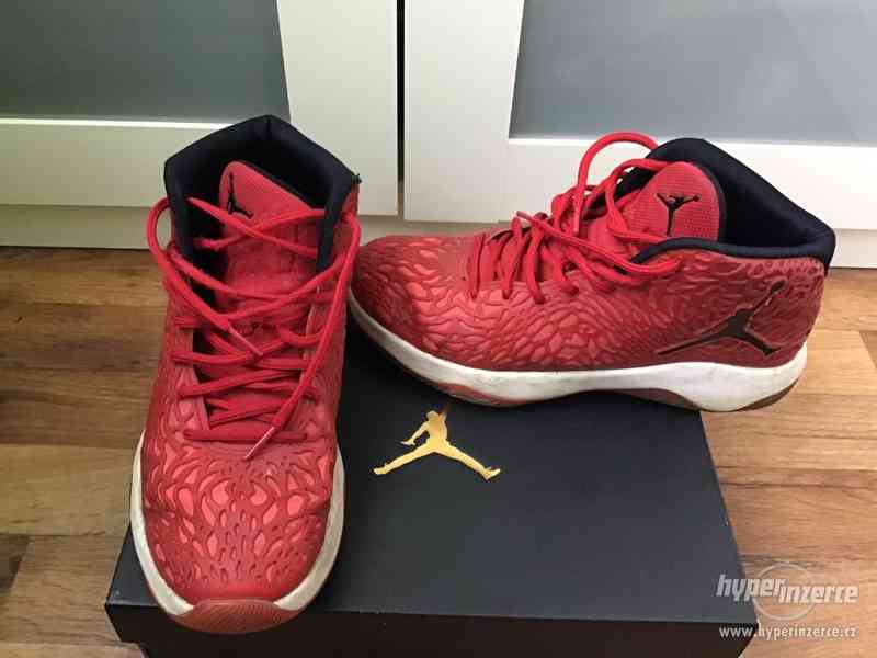 Nike Jordan / vel41 - foto 1
