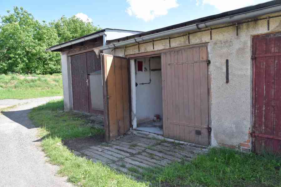 Prodej zděné řadové garáže ve Rtyni v Podkrkonoší - foto 5