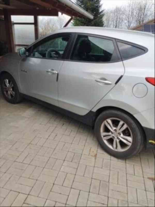 Hyundai ix35 benzín LPG 2012 16/ 99kw - foto 4