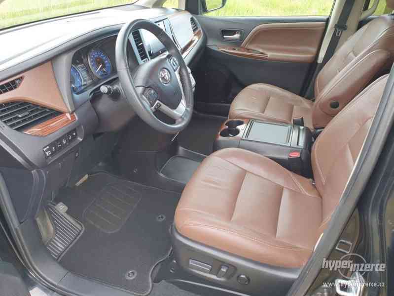 Toyota Sienna 3.5 AWD Limited 2016 - foto 5