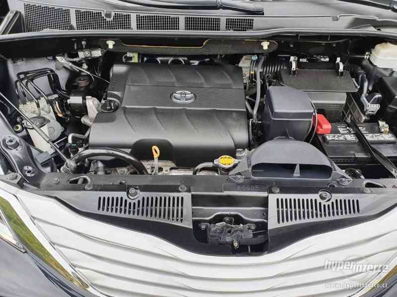 Toyota Sienna 3.5 AWD Limited 2016 - foto 10