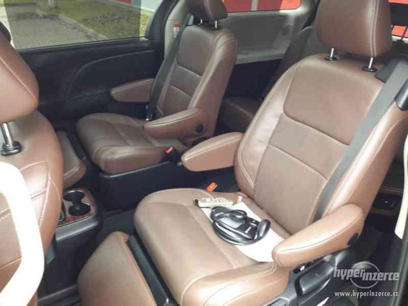 Toyota Sienna 3.5 AWD Limited 2016 - foto 11