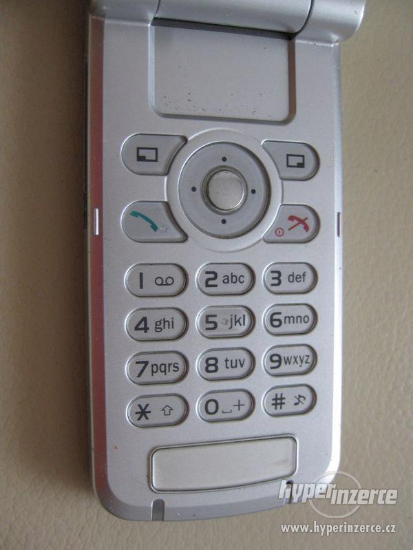Panasonic EB-VS3 - "véčkové" mobilní telefony - foto 18
