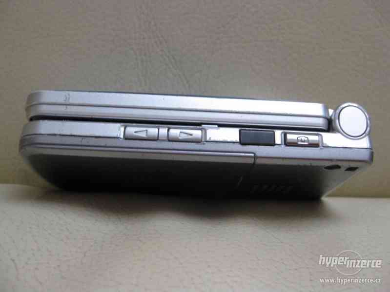 Panasonic EB-VS3 - "véčkové" mobilní telefony - foto 20