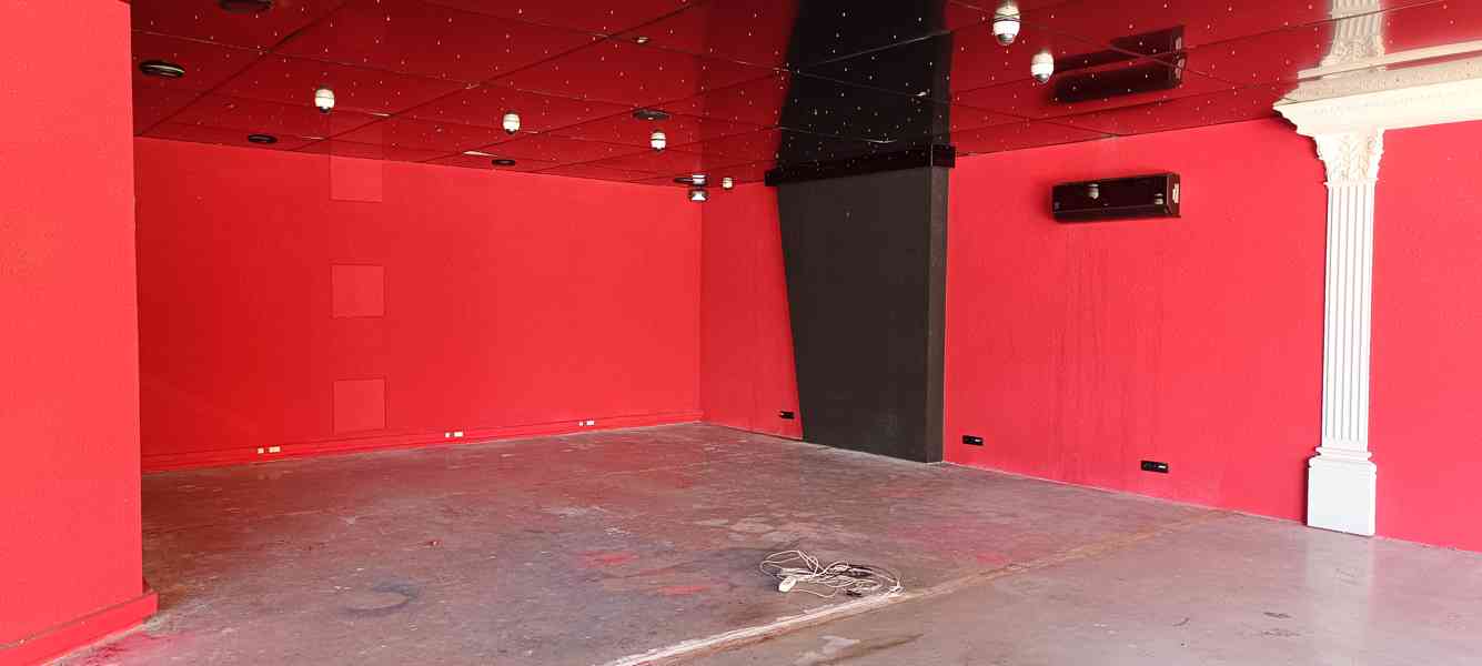 295 m2 - bistro, kavárna, cukrárna - foto 2
