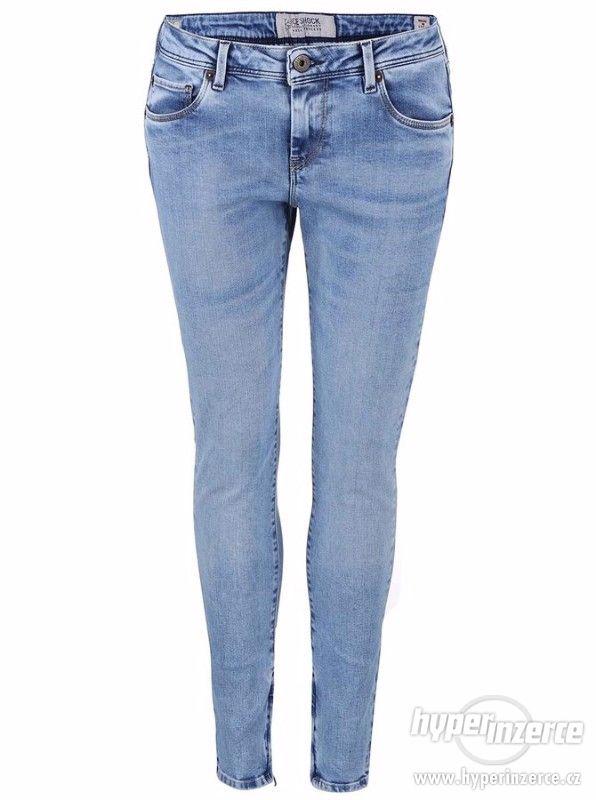 -60% Světle modré dámské slim fit džíny Pepe Jeans Cher - foto 1