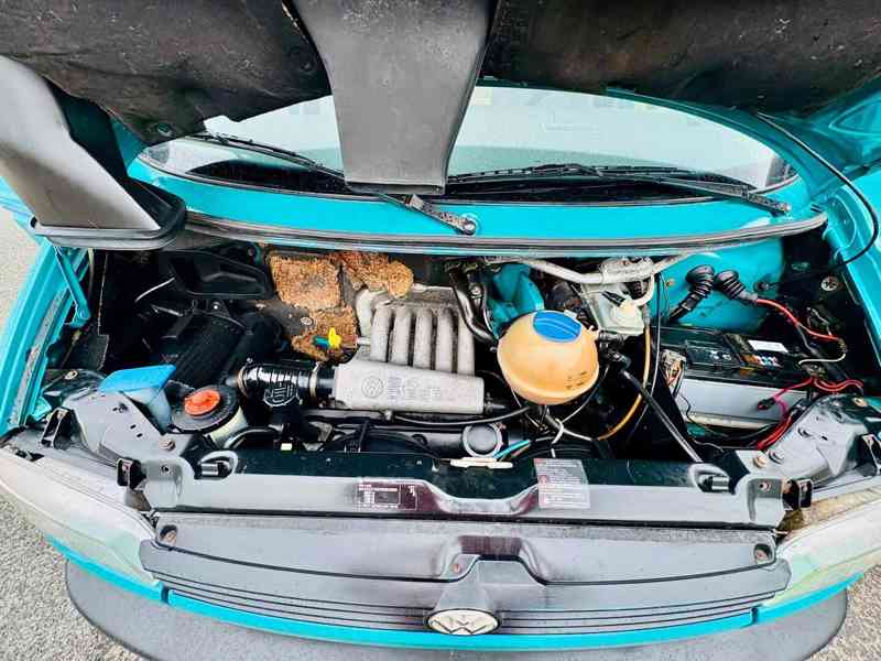 Volkswagen Multivan T4, 2.5 TDI - foto 9