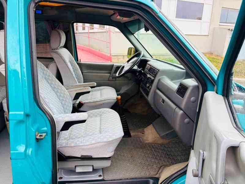 Volkswagen Multivan T4, 2.5 TDI - foto 15