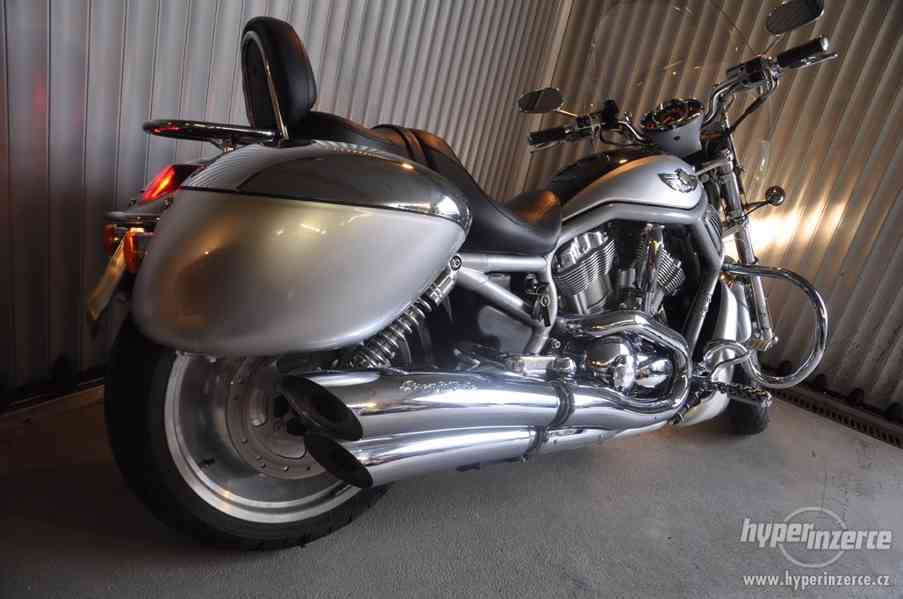 Harley-Davidson VRSCA V-Rod 100th Anniversary - foto 9
