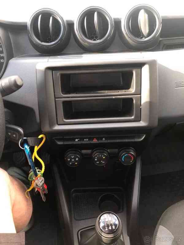 Dacia Duster 1,6   SCe, 84 Kw, 2019, 42000km - foto 9