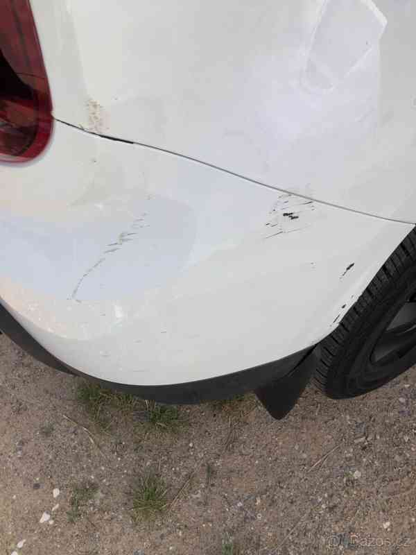 Dacia Duster 1,6   SCe, 84 Kw, 2019, 42000km - foto 13