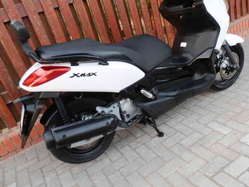 Yamaha X-Max 125 - foto 4
