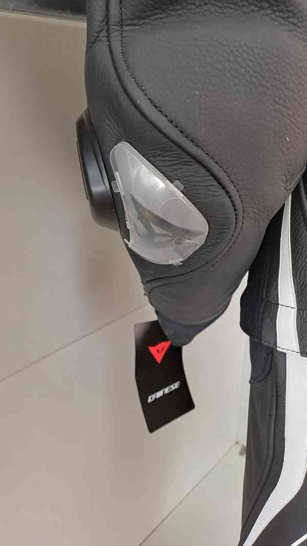 Kožená kombinéza Dainese Laguna Seca 4 - 62 - foto 12