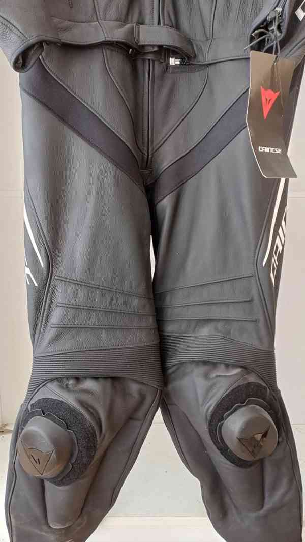 Kožená kombinéza Dainese Laguna Seca 4 - 62 - foto 9