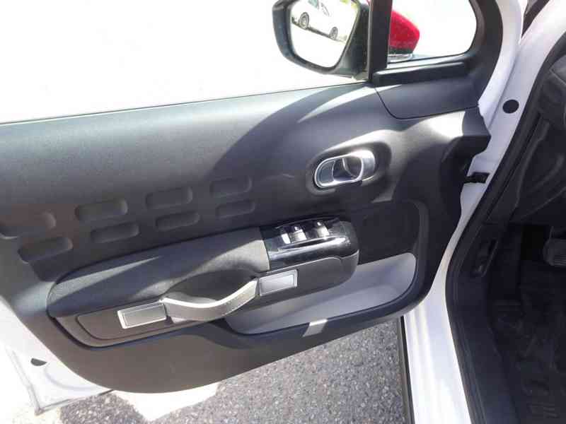 Citroen C3 1.2 PureTech r.v.2017 1.Majitel (58 000 km) - foto 6