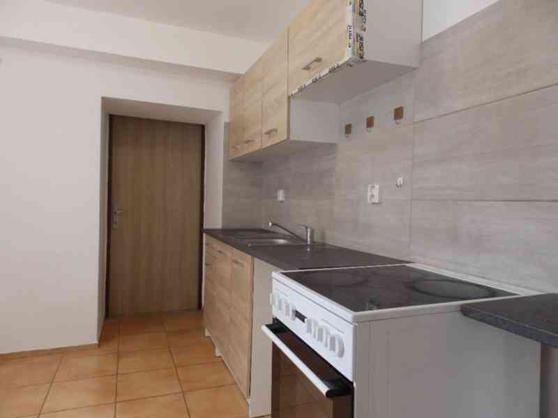 Pronájem, byt 1+1, 38 m2, Zbraslavice - foto 3