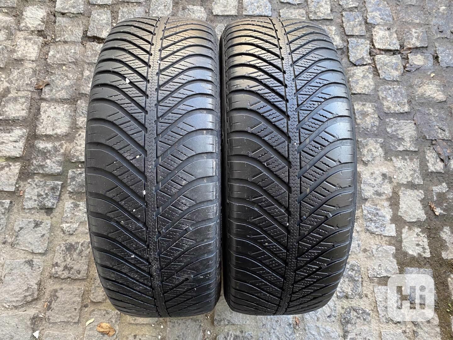 215 60 16 R16 celoroční pneu Goodyear Vector  - foto 1